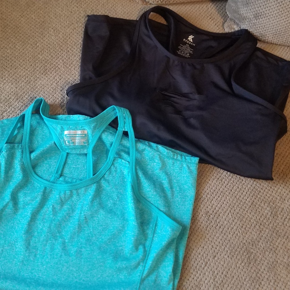 2 Large Athletic Tanks (Layer 8 & Kyodan)